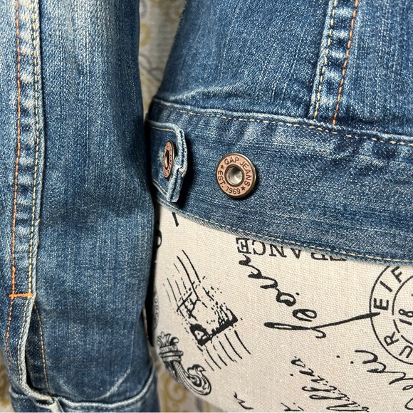 Gap Denim Jacket - Size XS - Picture 12 of 15